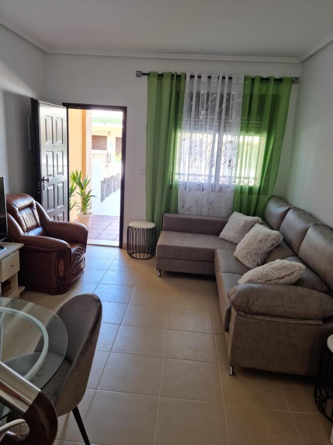 Agradable Adosado Con Piscina Villa Сиудад Кесада Екстериор снимка