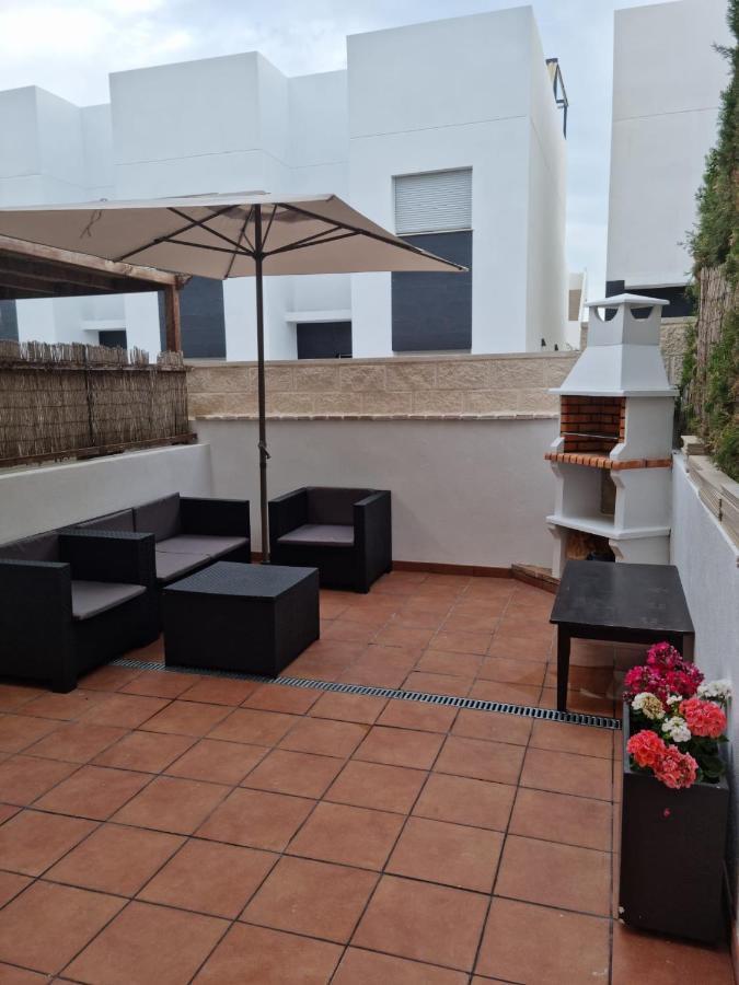 Agradable Adosado Con Piscina Villa Сиудад Кесада Екстериор снимка